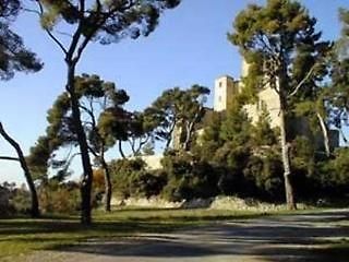 Chateau De Meyrargues Екстериор снимка